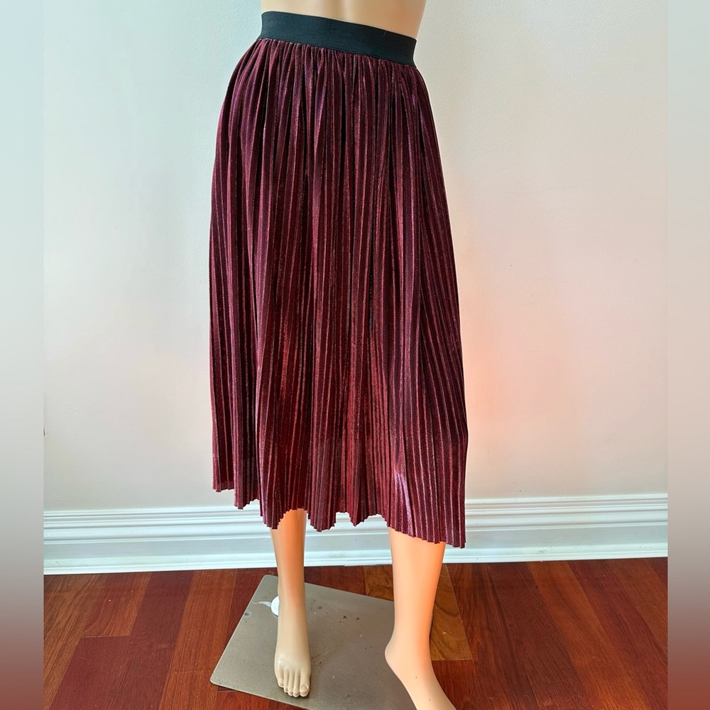 Womens Pleated Midi Skirt Metallic Burgundy Sz S Preppy Red